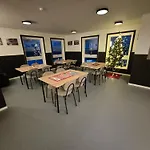 Camp Mefjord Hostal