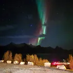 Camp Mefjord Senja