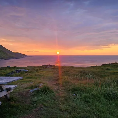 Camp Mefjord Senja